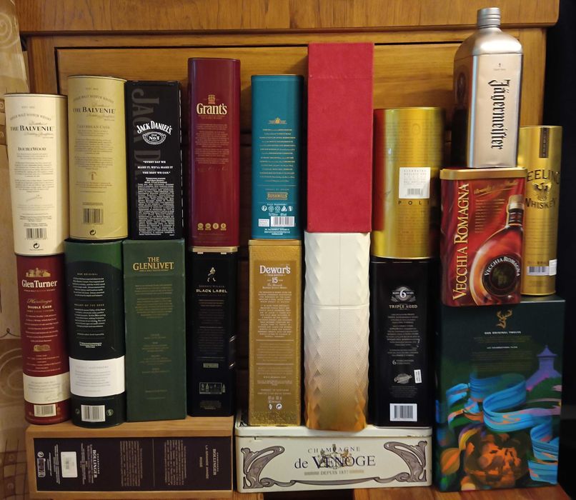 Коробка жестяная упаковка подарочный тубус