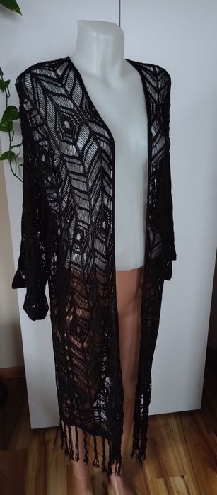 Czarna narzutka kardigan z frędzlami H&M wiskoza