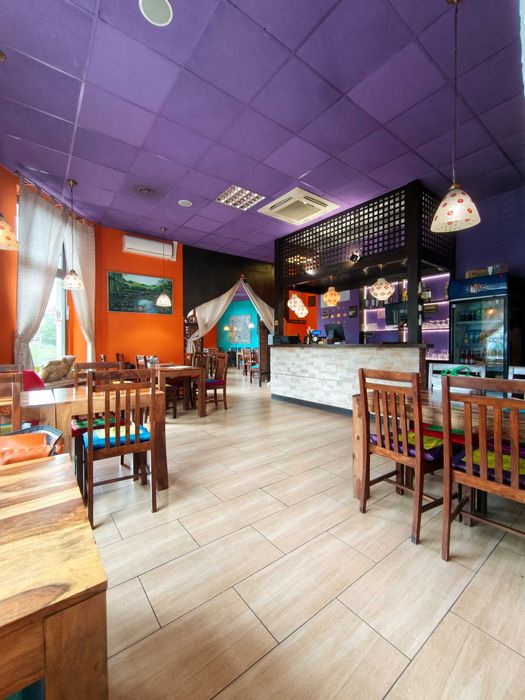 Sprzedam funkcjonującą indyjską restaurację "INDIA KING"