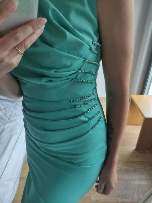 Rozmiar S dopasowana sukienka ołówkowa