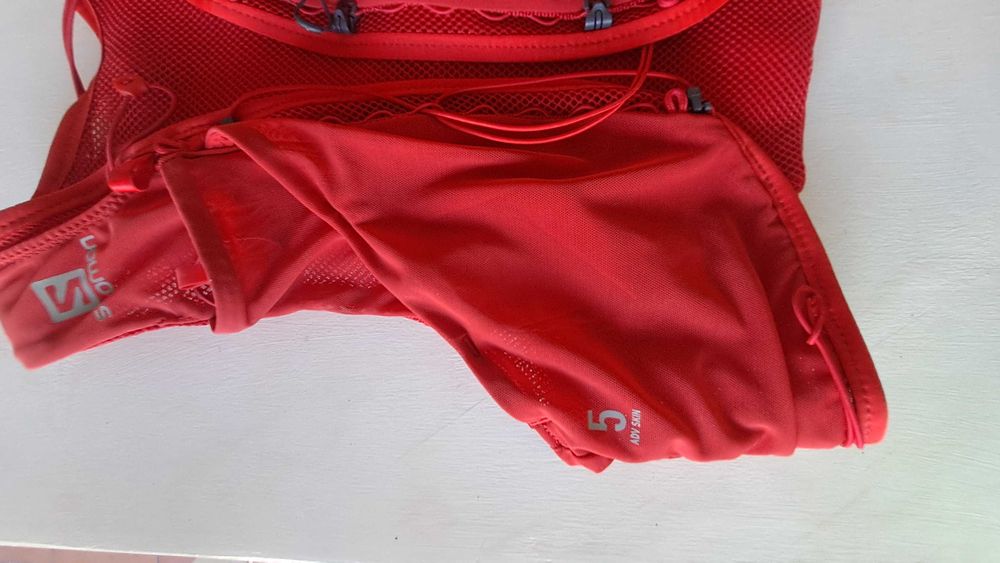 Saco Salomon skin 5l
