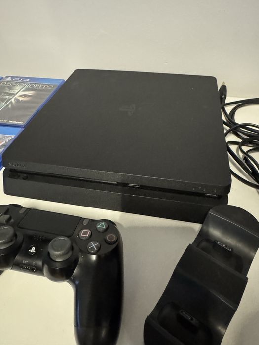 Playstation 4 slim 500gb Niski soft 7.02
