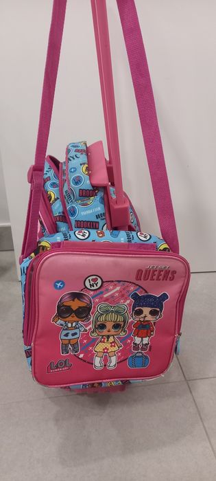 Mochila Troley e lancheira LOL