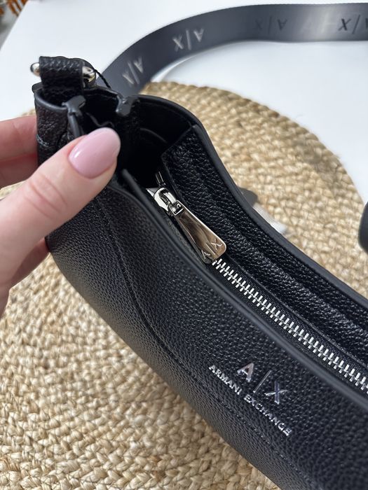 Сумка кросбоді Armani Exchange сумка через плече