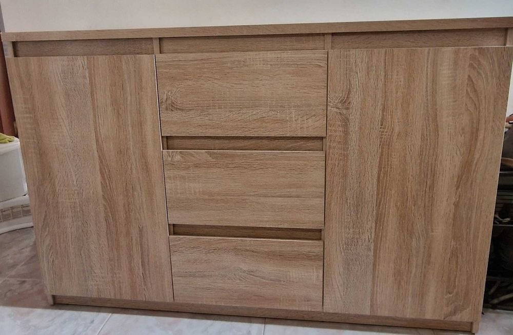 Móvel Aparador / Cómoda em Madeira - Excelente Estado