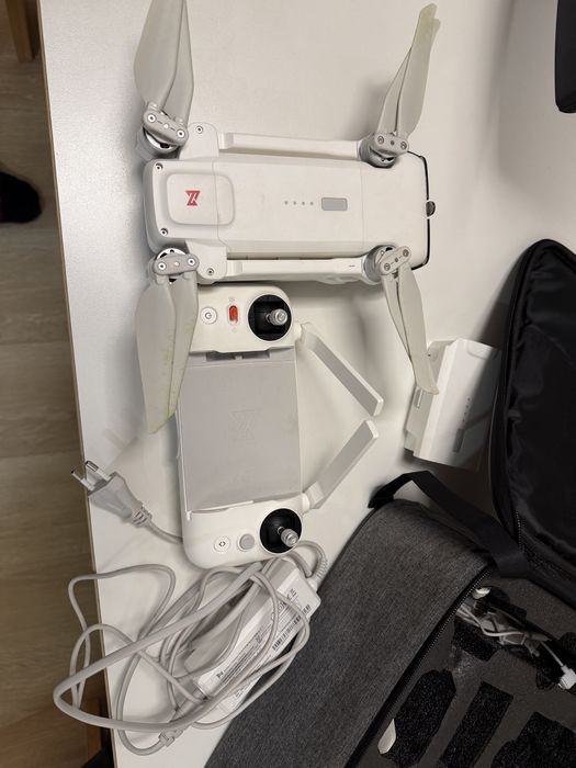 Dron Fimi X8 SE 2022 profesjonalny zestaw biały + TORBA