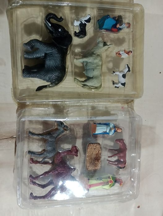Figurki bożonarodzeniowe dekoracje