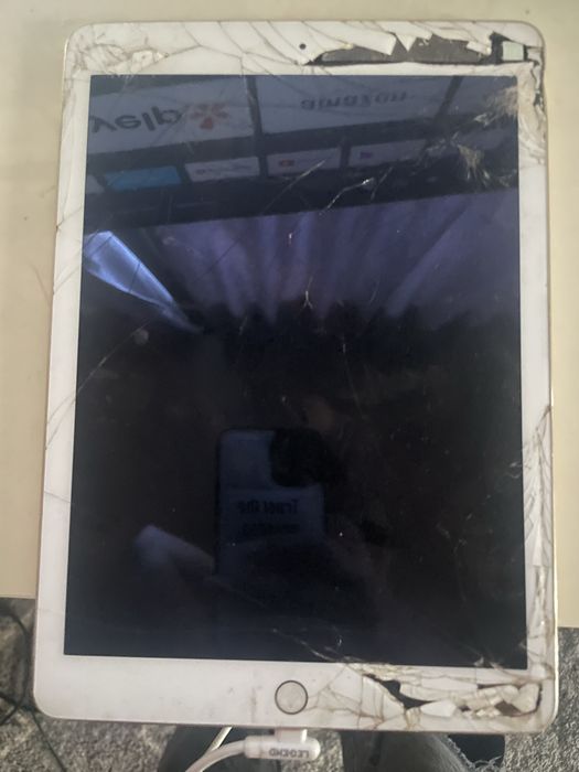Продам Ipad air 2