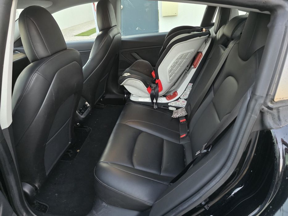 Tesla model 3 dual motor