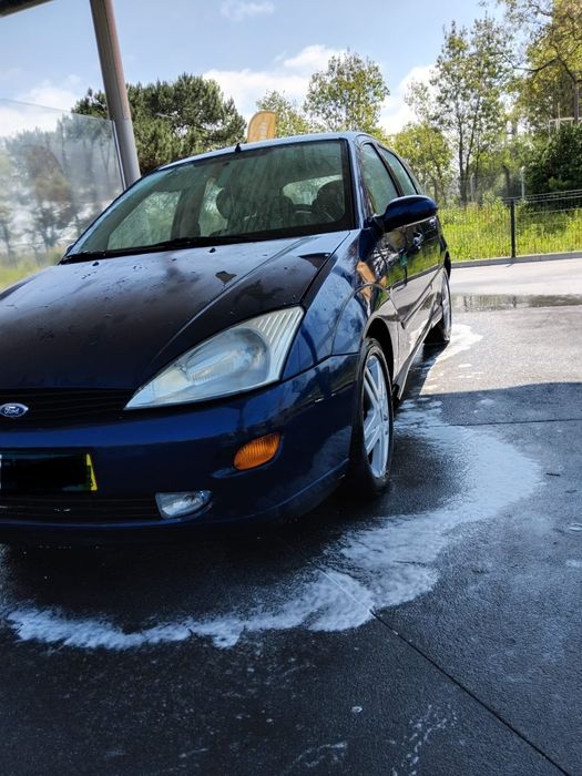 Vendo Ford Focus 1.8 TDDI