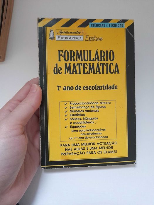 Livros de explicações matemática física português
