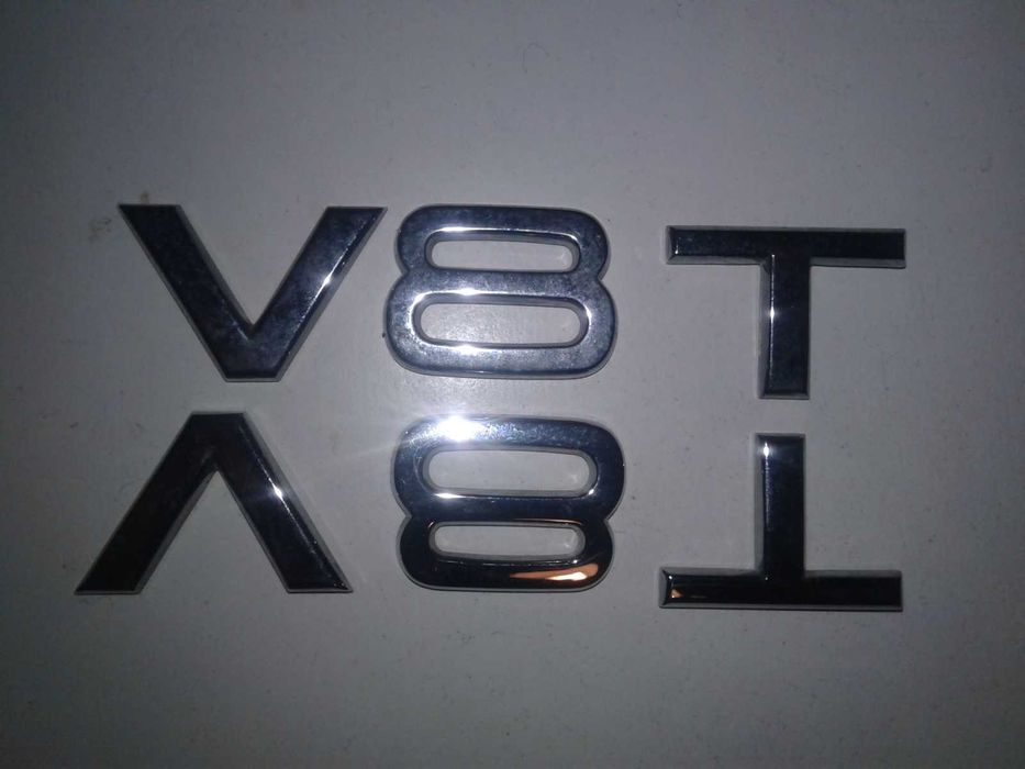 Napis Logo Audi S6 V8T BMW M5 Znaczek Literki V8 Turbo