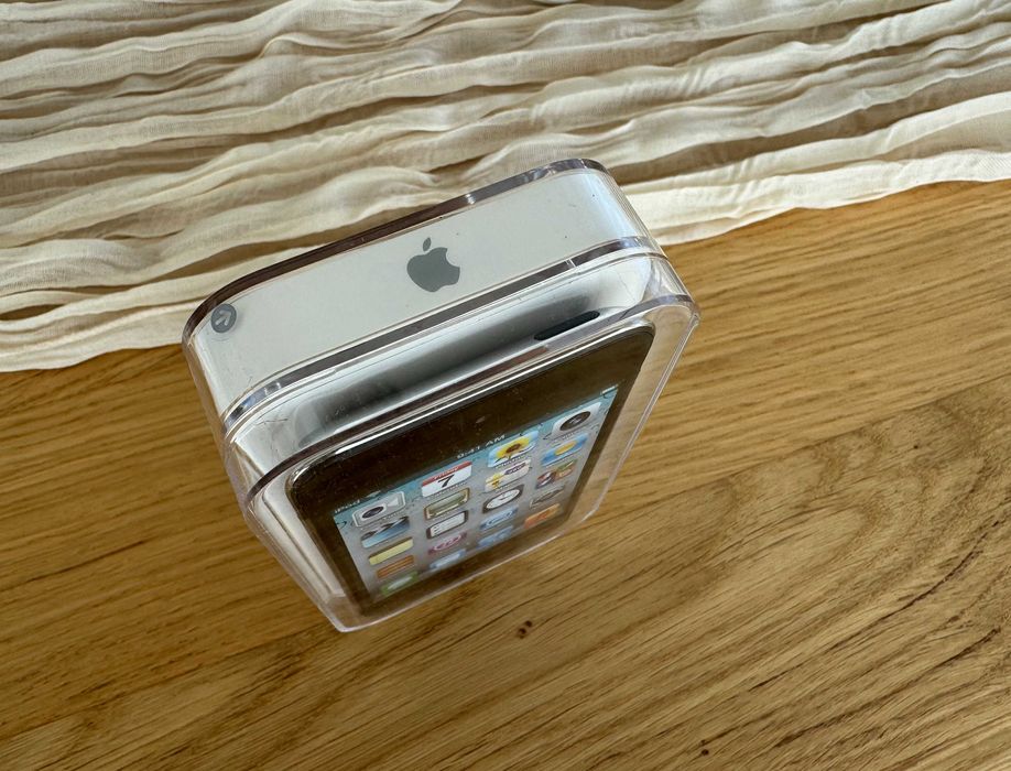 Apple iPod Touch 4G 32GB, NOWY kolekcjonerski, unikat