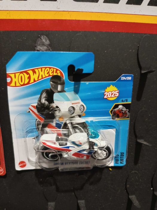 Miniaturas Hotwheels 2026