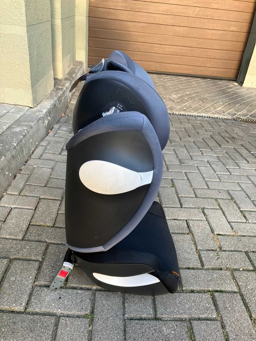 Fotelik CYBEX Gold Solution M-FIX 15-36 kg