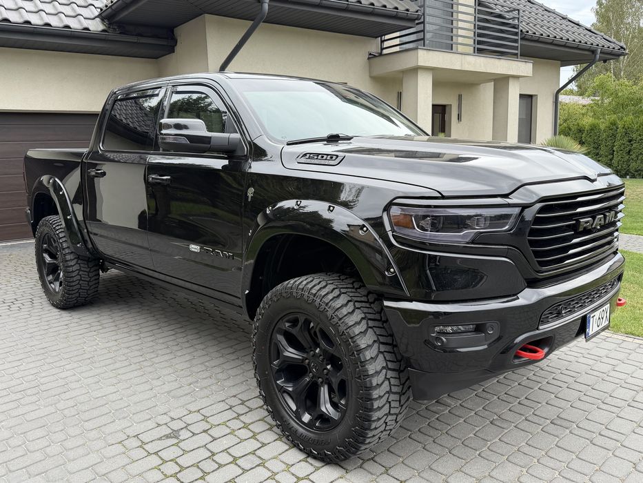 Rererwacja       Dodge Ram 1500 longhorn