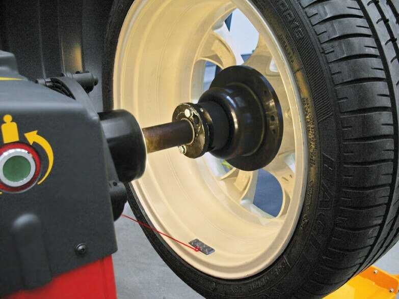 Wyważarka osobowa MB600 Laser - włoska /Grupa CEMB, nowa, wulkanizacja