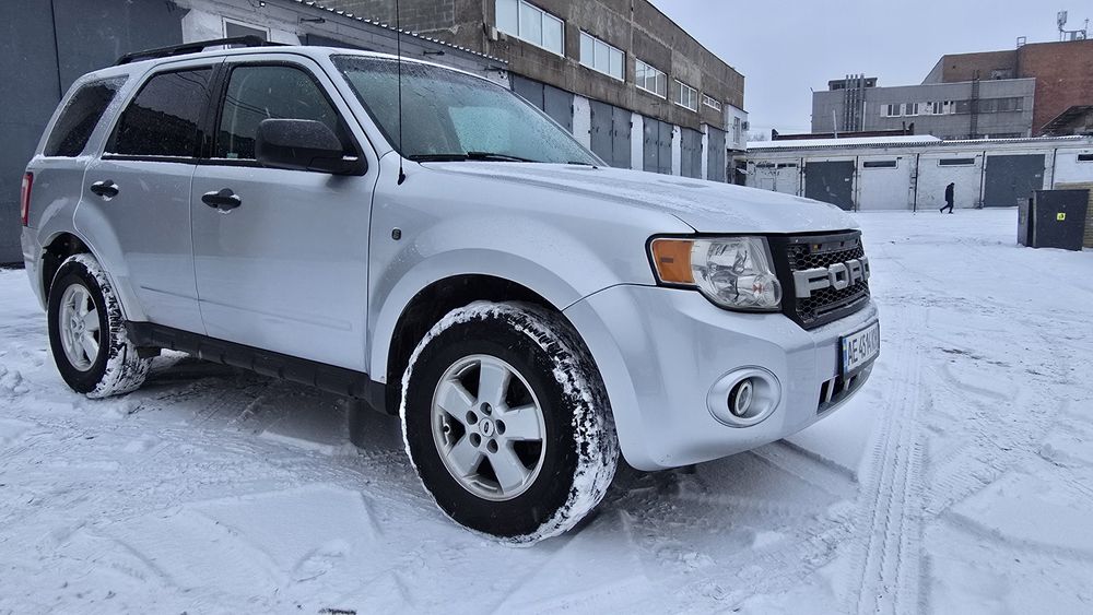 Продам Ford Escape 2010