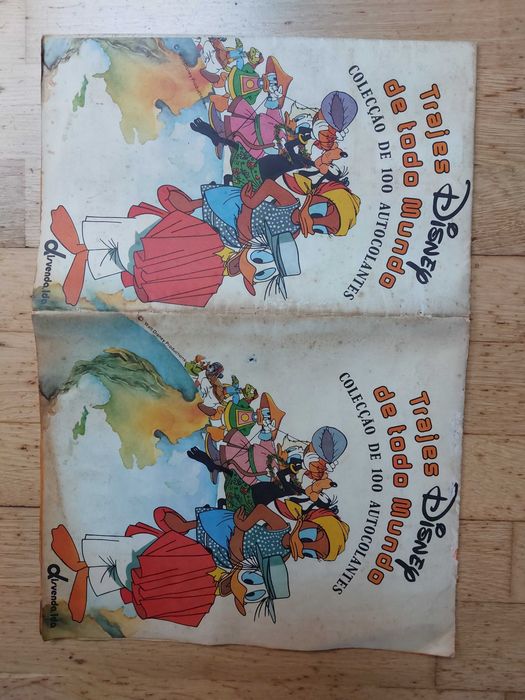 Caderneta de cromos Trajes Disney de todo Mundo - rara