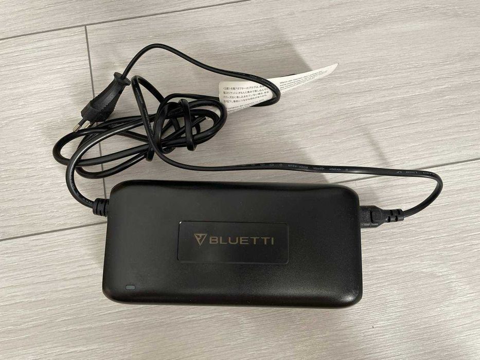 Зарядна станція Bluetti EB55 537Wh