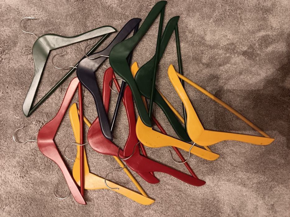 Cruzetas/cabides para roupa bebé/criança