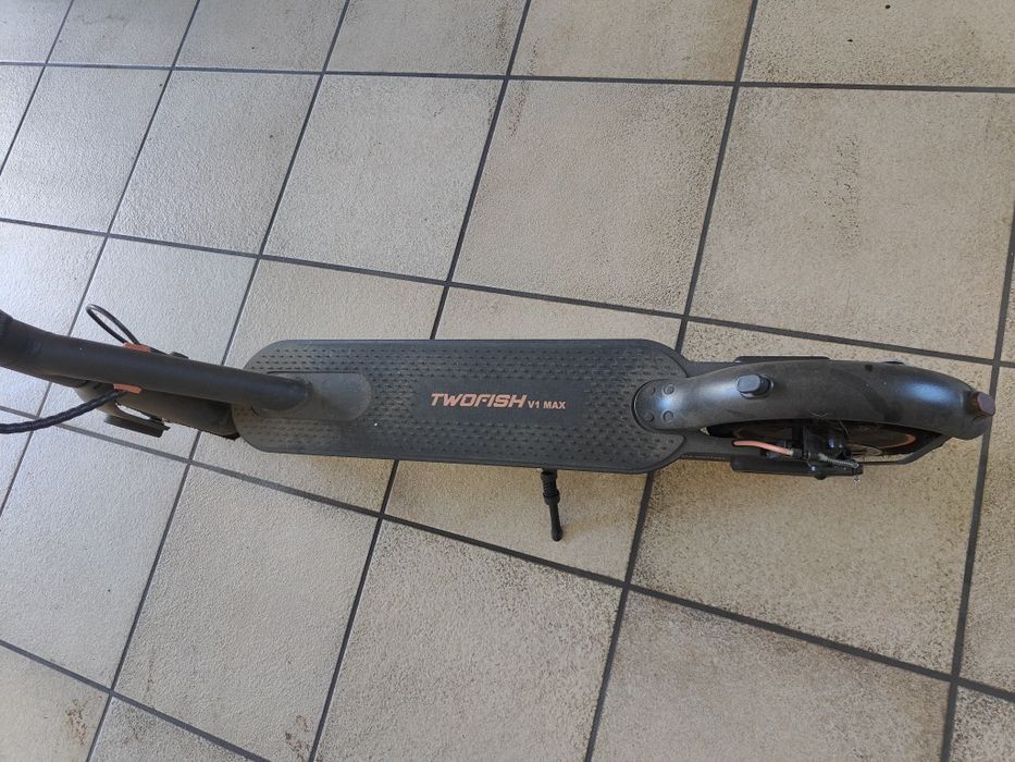 Trotinete eléctrica como nova v1 max