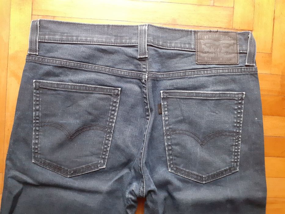 Spodnie jeansowe granatowe Levi's