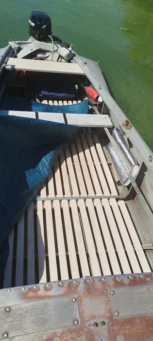 Лодка "Южанка" с мотором  "Mercury" 15М