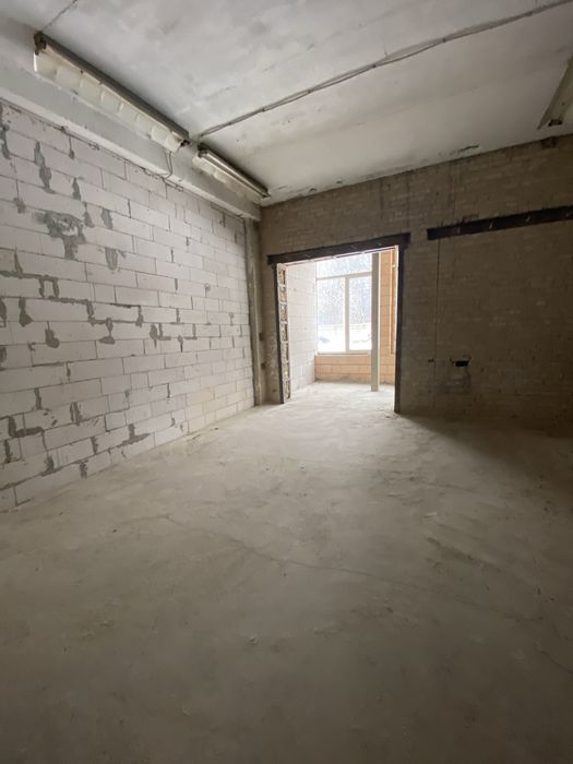 Бровари 1кім.кв.-50кв.м