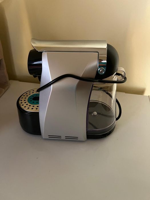 Cafeteira como nova