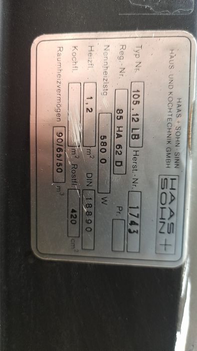 Piec kominek kaflowo żeliwny szamot Niemiecki Haas szyba do salonu bdb