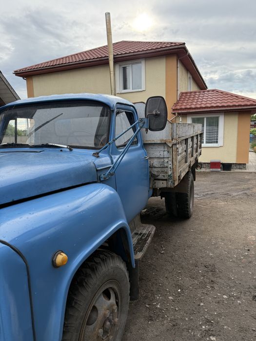 Продам  Газ  52
