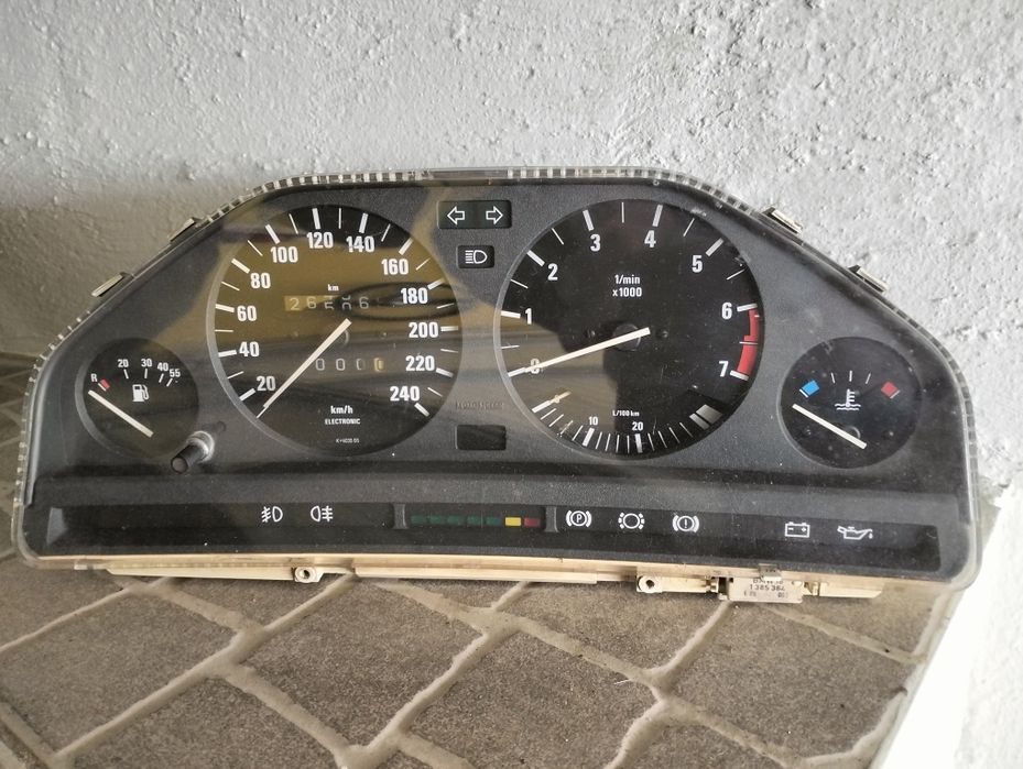 Quadrante BMW E30 gasolina para reparar