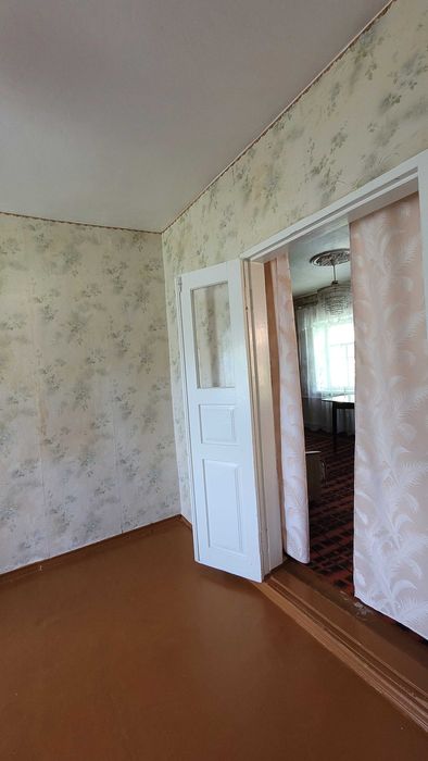 Продам будинок , район вулиці Центральна.