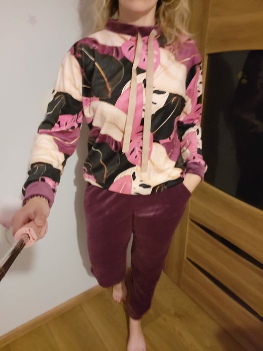 Welurowy komplet dres fioletowy bluzka spodnie
