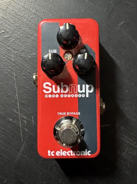 Продам октавер TC Electronic Sub’N’Up Mini