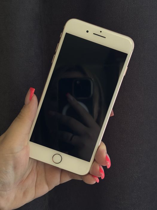 Продам Iphone 8 plus 64 гб