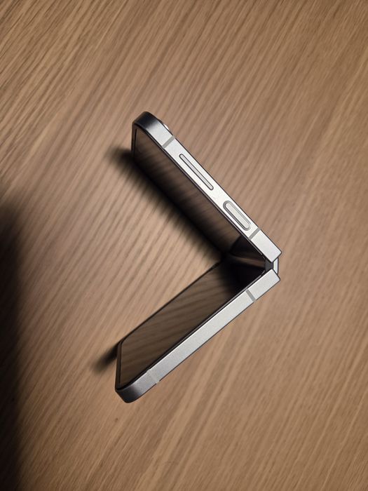 Samsung Galaxy Z Flip6 (6,7"), 512 GB, biały