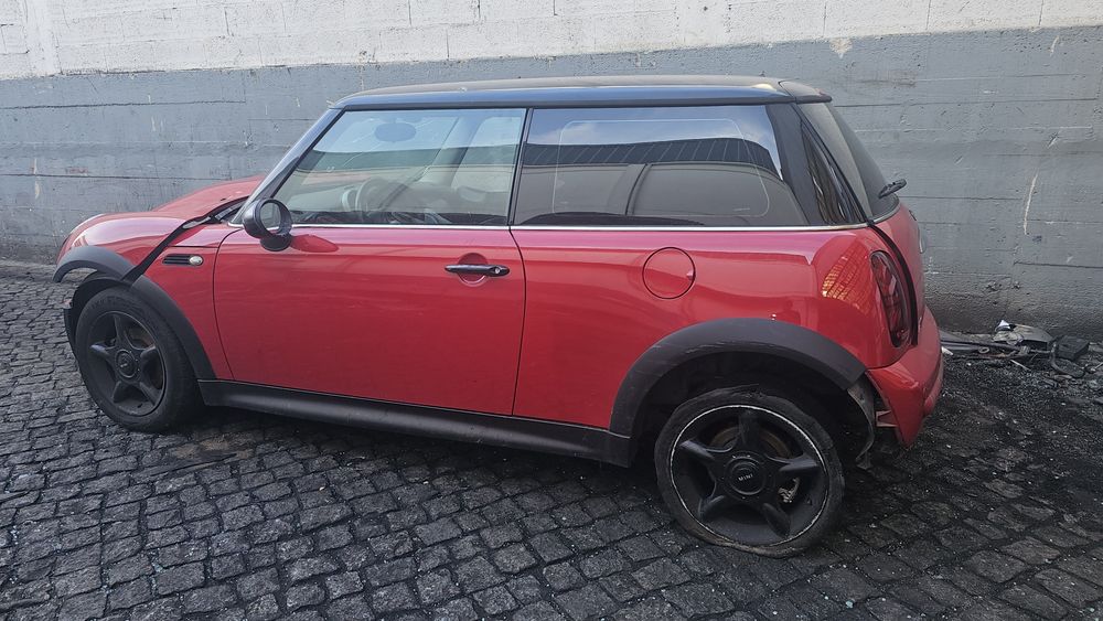 MINI ONE 1.4D 2004