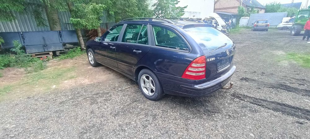mercedes c klasa 2.2 cdi w203  lak 359 samochód na części