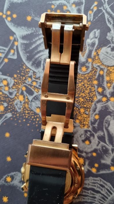 Часы ulysse nardin кварцевые хронограф