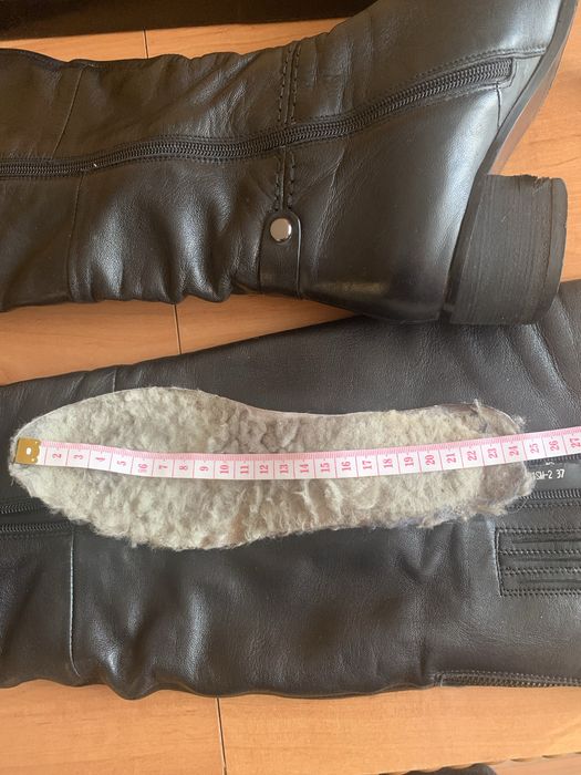 Сапоги женские высокие на молнии