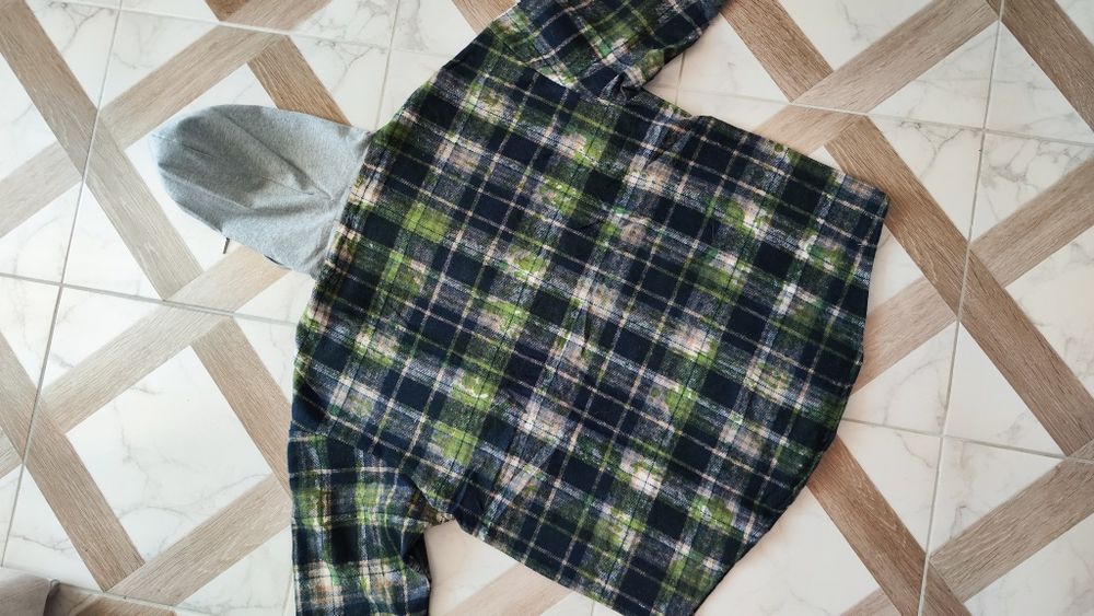 до 50р. Оверсайз Байкова Сорочка у клітинку, жіноча з капюшоном