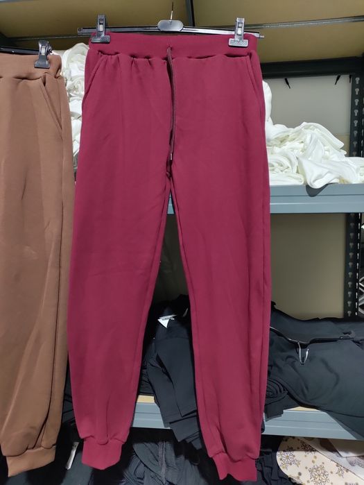 Calça cardada 5,50 Euros.                        Só para REVENDA