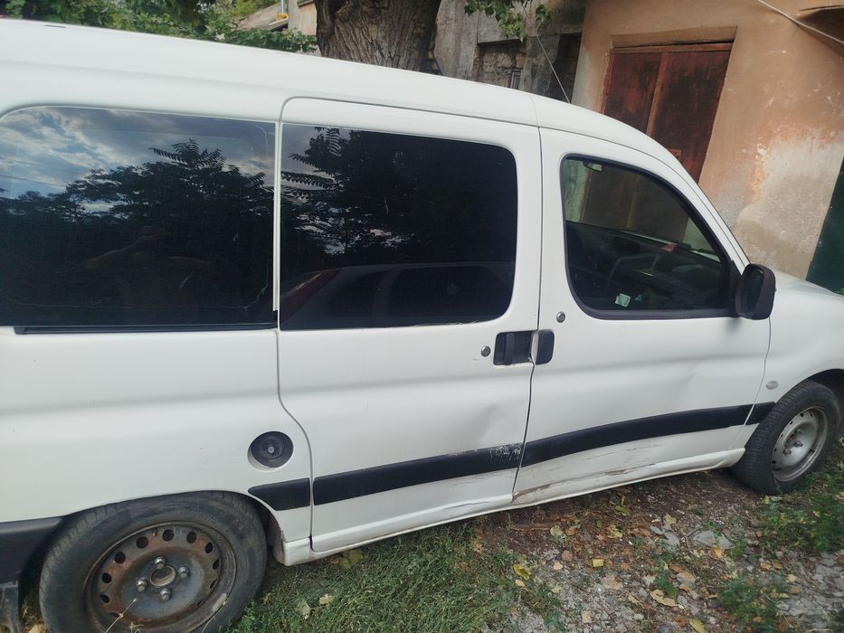 Peugeot partner 1.9 пасажир