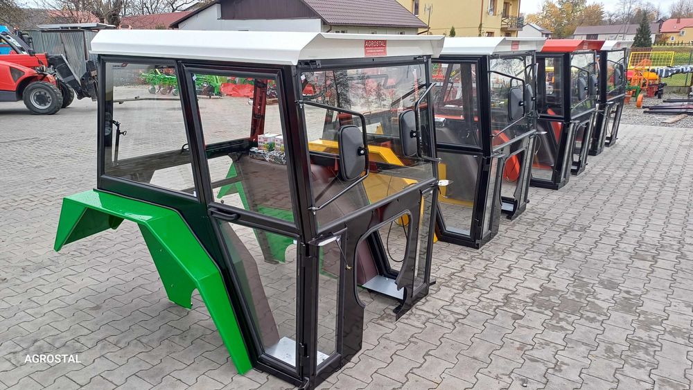 Kabina ciągnikowa z błotnikami do ursus C330, C360 3P mf t25 AGROSTAL