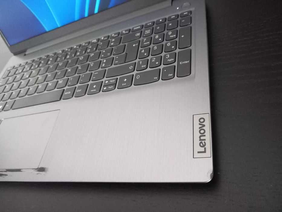 Lenovo IdeaPad 3 (6th Generation) 15.6" with Windows64739135124866124