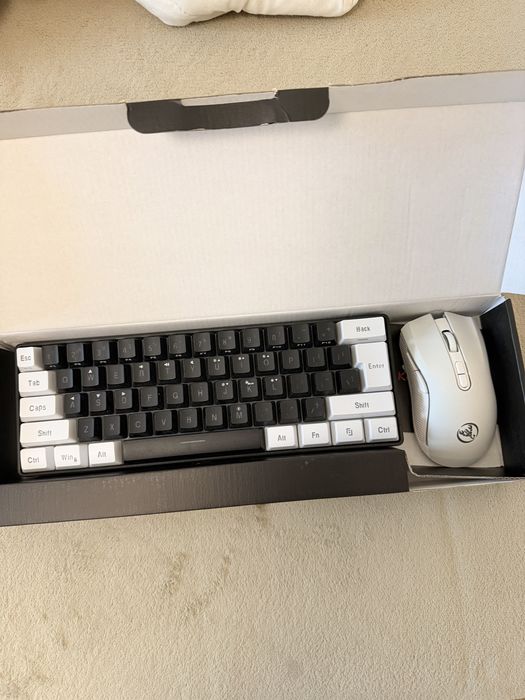 Teclado + rato para PC