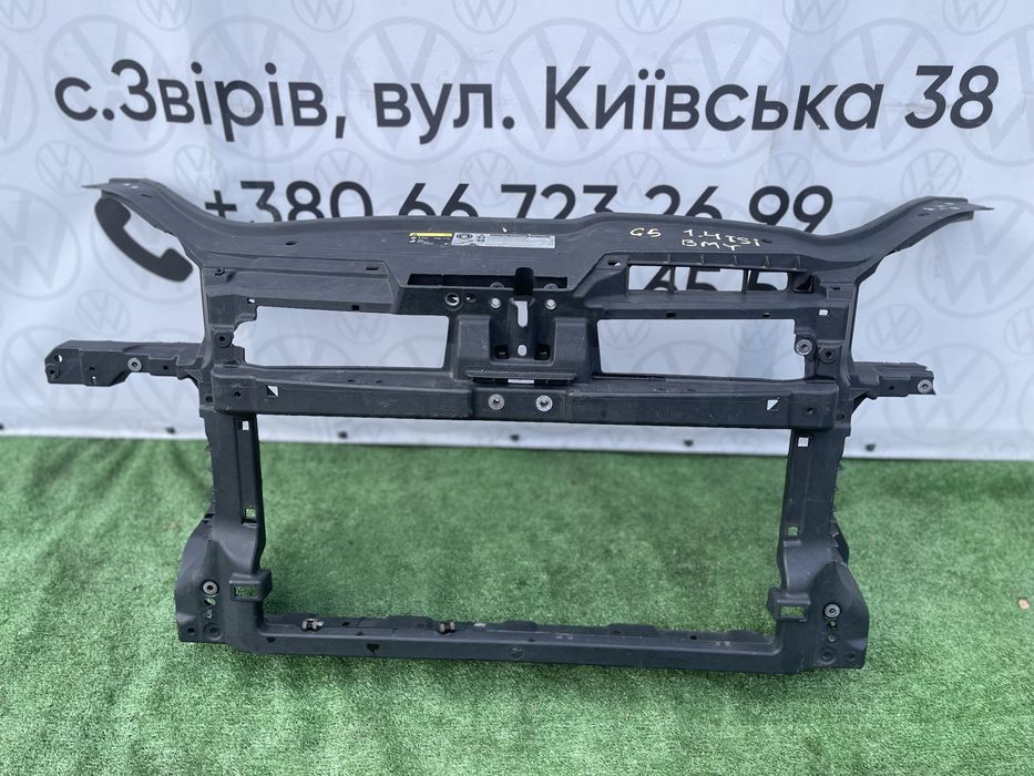 Телевізор Golf 5 установочна панель телевизор Гольф 5 хечбек