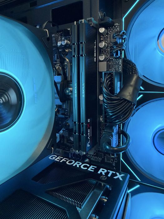 Ігровий ПК Ryzen 7 7800X3D RTX 5070 12GB | 32GB DDR5